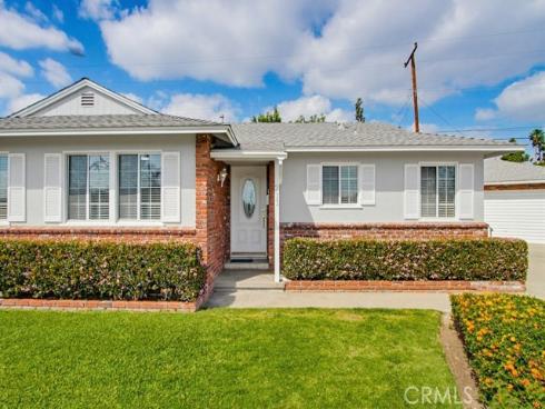 211 S Date  , Anaheim, CA