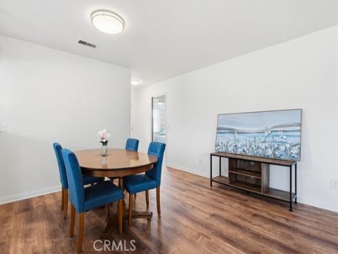 211 S Date  , Anaheim, CA