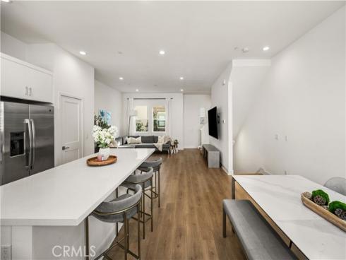 935 E Mason  52  Lane, Anaheim, CA