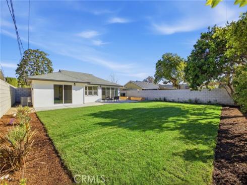 1316 W Beacon   Avenue, Anaheim, CA