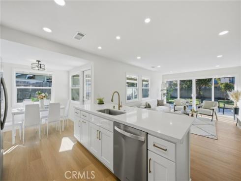 1316 W Beacon   Avenue, Anaheim, CA