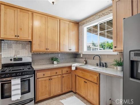 10281  Bouvais  , Anaheim, CA