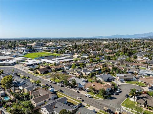 2869 W Stonybrook   Drive, Anaheim, CA