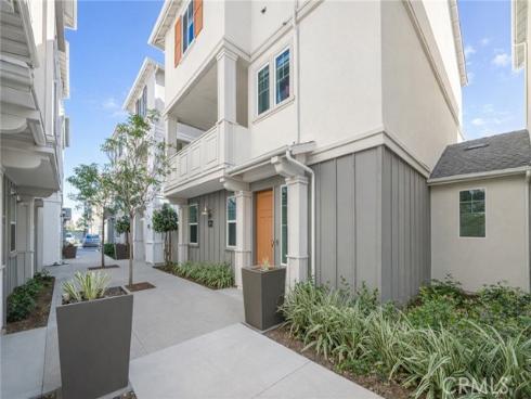 1090  North Anaheim  1  Boulevard, Anaheim, CA