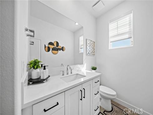 1090  North Anaheim  1  Boulevard, Anaheim, CA