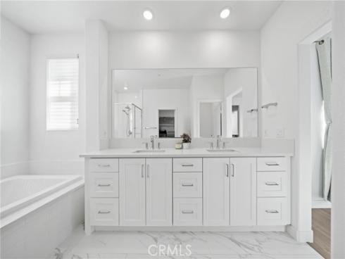 1090  North Anaheim  1  Boulevard, Anaheim, CA