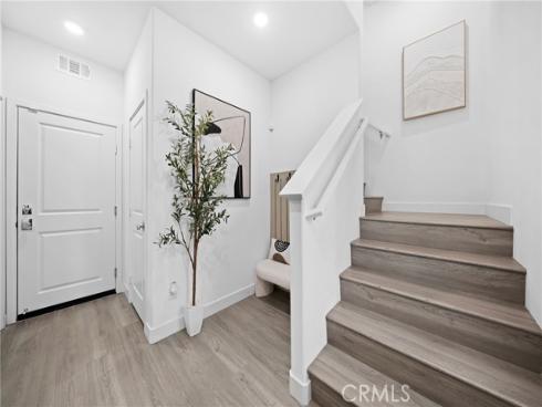 1090  North Anaheim  1  Boulevard, Anaheim, CA