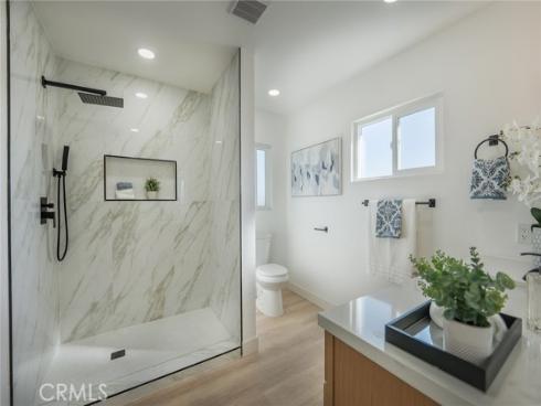 945 N Summer  , Anaheim, CA