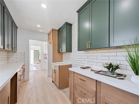 945 N Summer  , Anaheim, CA