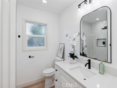 945 N Summer  , Anaheim, CA