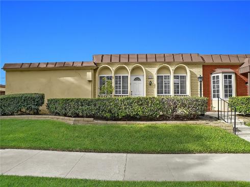 1795 W. Glenoaks Avenue