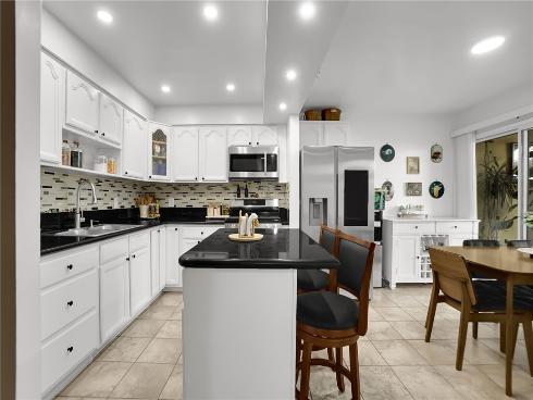 1795 W Glenoaks   Avenue, Anaheim, CA