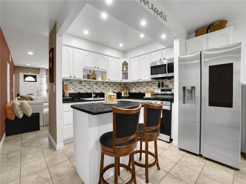 1795 W Glenoaks   Avenue, Anaheim, CA