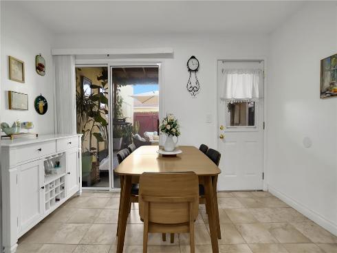 1795 W Glenoaks   Avenue, Anaheim, CA