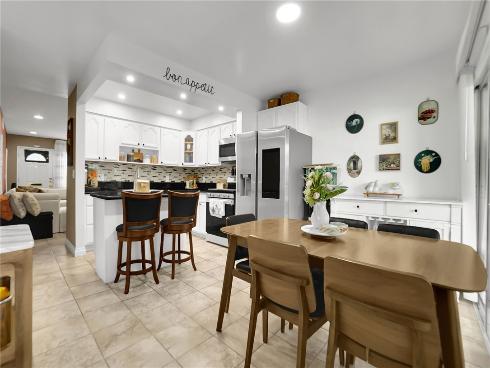 1795 W Glenoaks   Avenue, Anaheim, CA