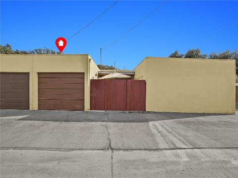 1795 W Glenoaks   Avenue, Anaheim, CA