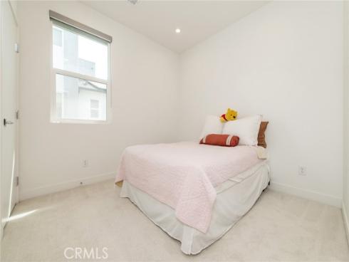 1515  W Bushell St  , Anaheim, CA