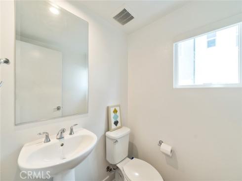 1515  W Bushell St  , Anaheim, CA