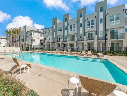 1515  W Bushell St  , Anaheim, CA