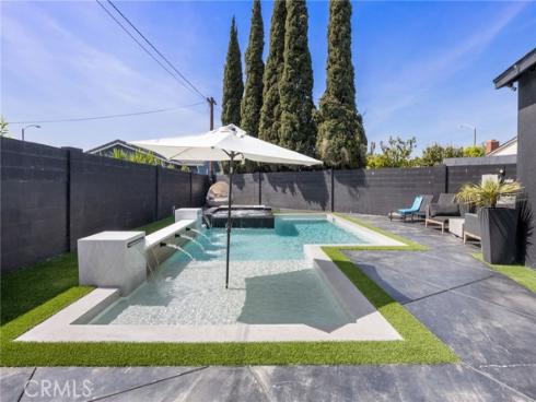 2780 W Stanley  , Anaheim, CA