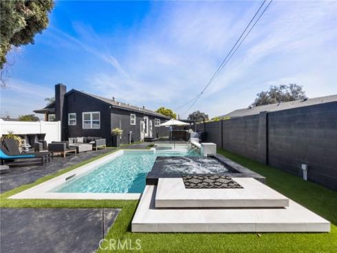 2780 W Stanley  , Anaheim, CA