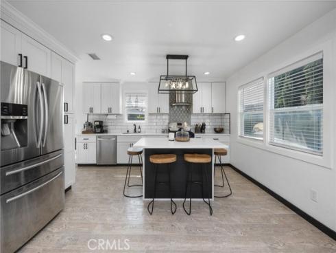 2780 W Stanley  , Anaheim, CA