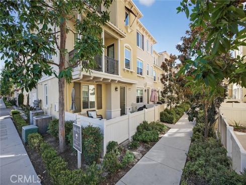 1617 E Lincoln  , Anaheim, CA