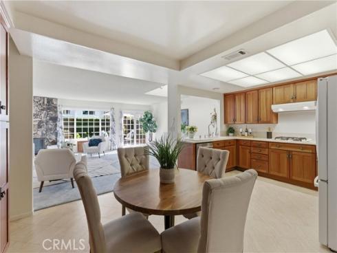 2516 E Hilda  , Anaheim, CA