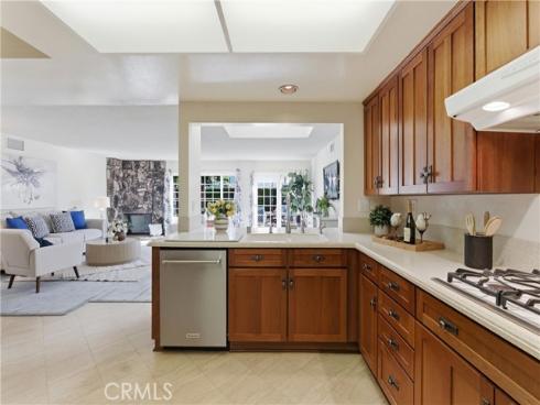 2516 E Hilda  , Anaheim, CA