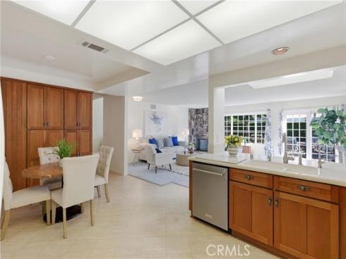 2516 E Hilda  , Anaheim, CA