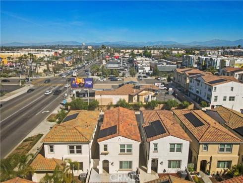 1692 W Trapezoid  , Anaheim, CA