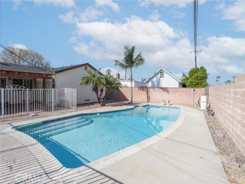 2917 W Rome  , Anaheim, CA