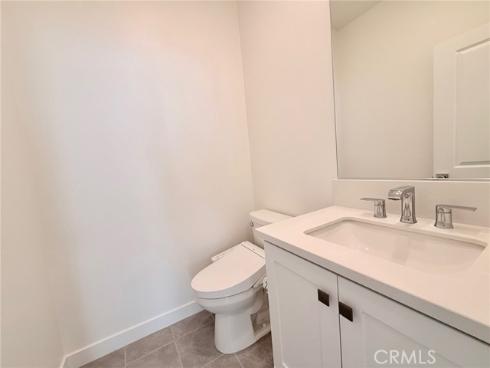 1677 W Lincoln  103 , Anaheim, CA