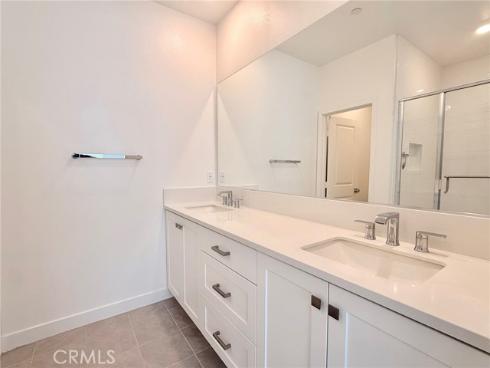 1677 W Lincoln  103 , Anaheim, CA