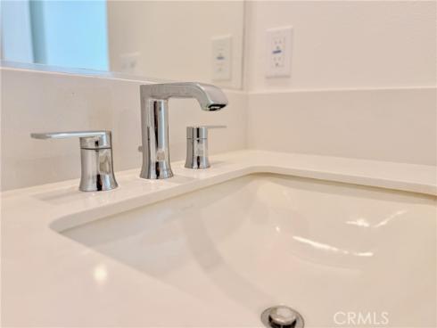 1677 W Lincoln  103 , Anaheim, CA