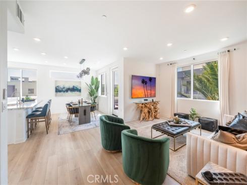 1867 S Union  64 , Anaheim, CA