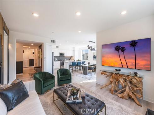 1867 S Union  64 , Anaheim, CA