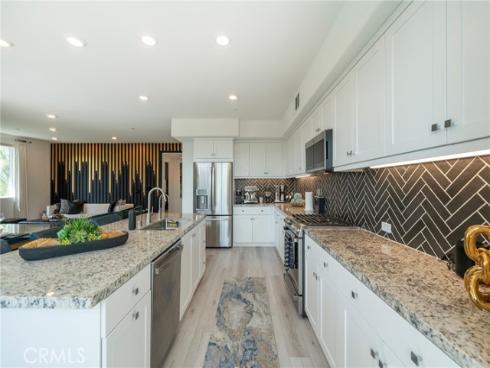 1867 S Union  64 , Anaheim, CA