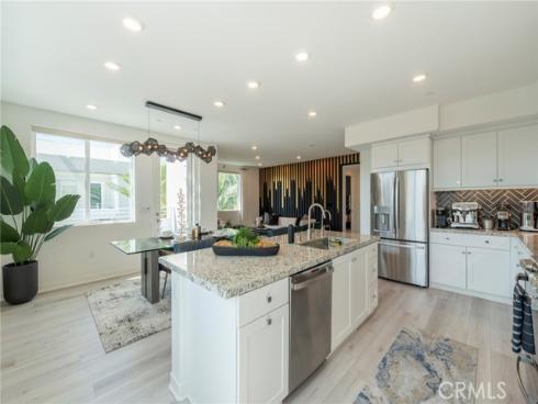 1867 S Union  64 , Anaheim, CA