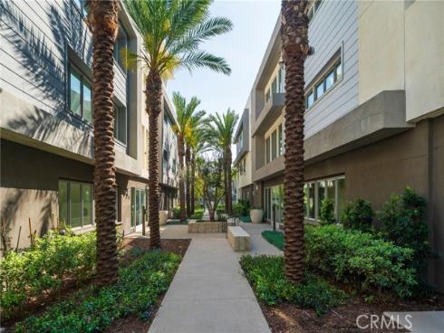 1867 S Union  64 , Anaheim, CA