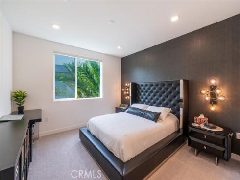 1867 S Union  64 , Anaheim, CA