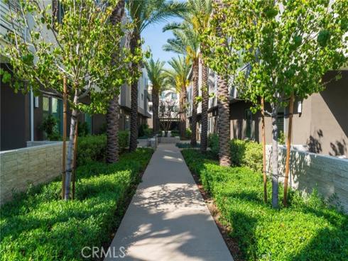 1867 S Union  64 , Anaheim, CA