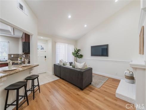 520 N Wake Forest  96 , Anaheim, CA