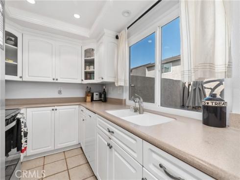 449 N Via Napoli  , Anaheim, CA