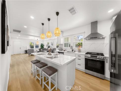 211 N Resh  , Anaheim, CA