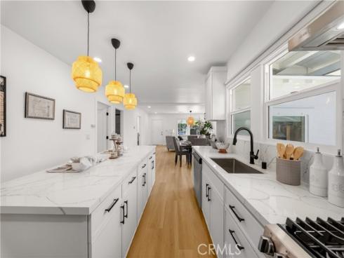 211 N Resh  , Anaheim, CA