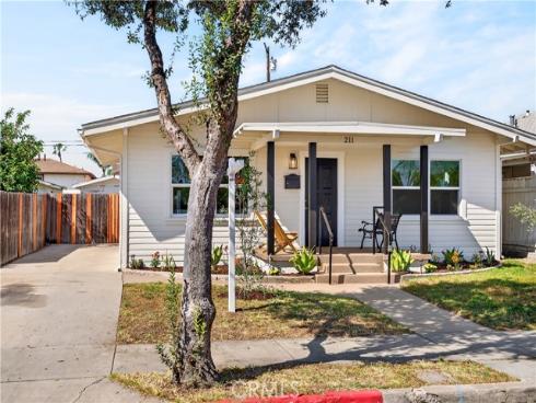 211 N Resh  , Anaheim, CA