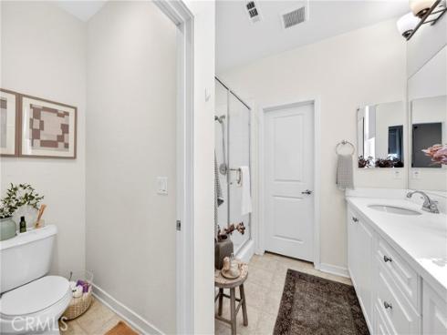 390  N Bellarose Way  , Anaheim, CA