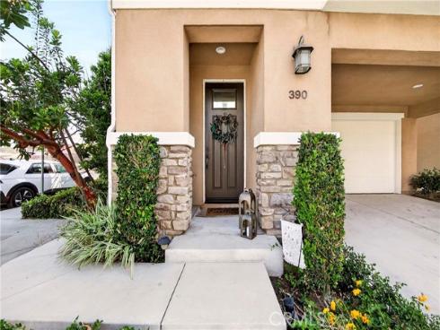 390  N Bellarose Way  , Anaheim, CA