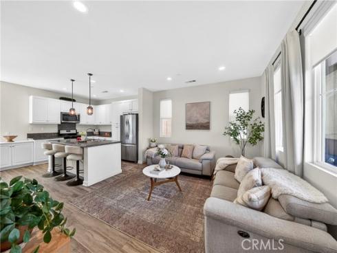 390  N Bellarose Way  , Anaheim, CA